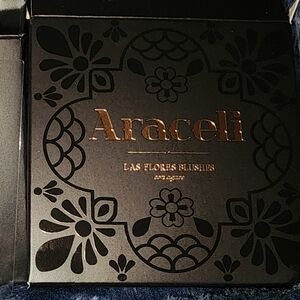 Araceli blush pallette